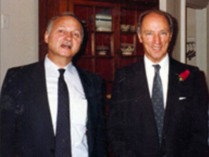Maurice Strong en compagnie du Premier ministre du Canada Pierre Elliot Trudeau